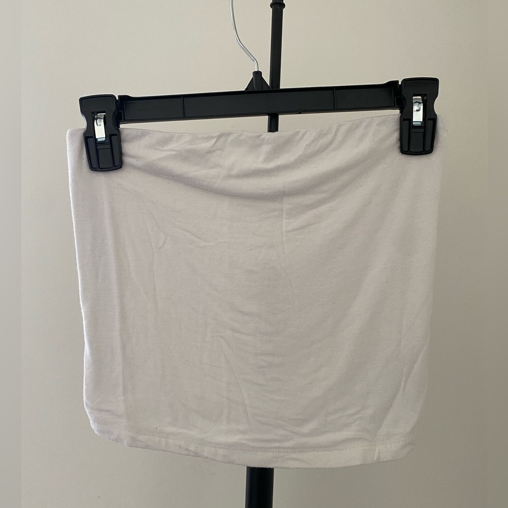 white stretchy tube top